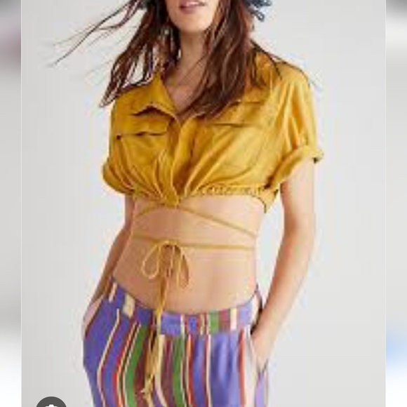 We The Free Joy Rider Crop Top Glistening Gold Size Small Cotton Chest Pockets - Picture 7 of 9